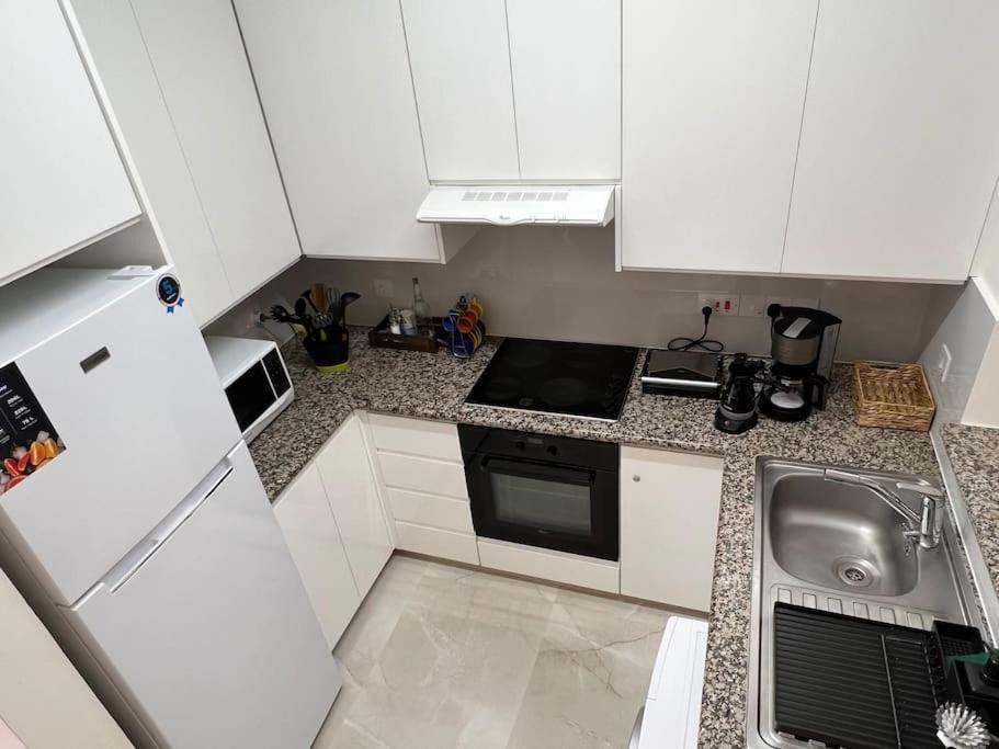 Апартаменти 201 Apartment-a Perfect Escape Пафос